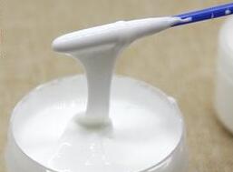 白乳(rǔ)膠和木工(gōng)膠有什麽(me)區别